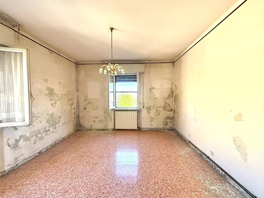 Immagine 1 di Appartamento in vendita  a Pisa
