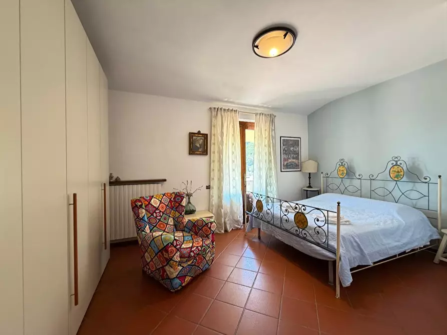 Immagine 19 di Villa in vendita  a Lucca
