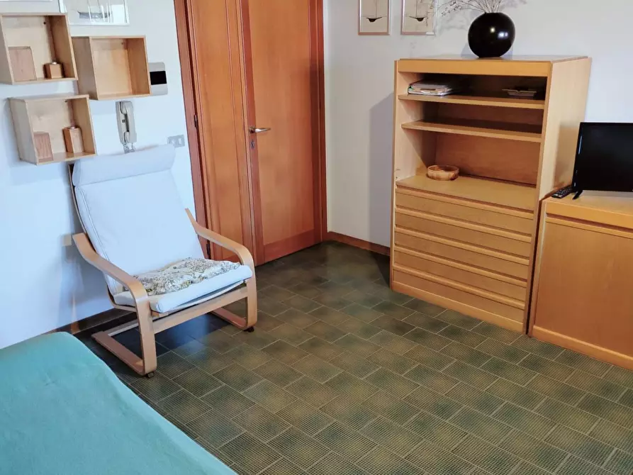 Immagine 9 di Appartamento in vendita  a Rosignano Marittimo