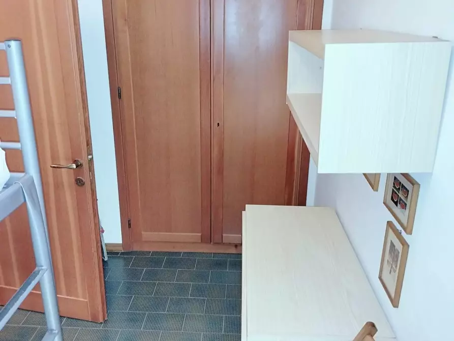 Immagine 10 di Appartamento in vendita  a Rosignano Marittimo
