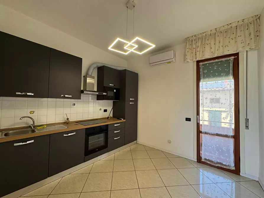 Immagine 3 di Appartamento in vendita  a Empoli