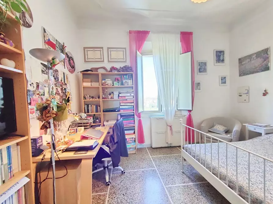 Immagine 21 di Appartamento in vendita  a Pisa
