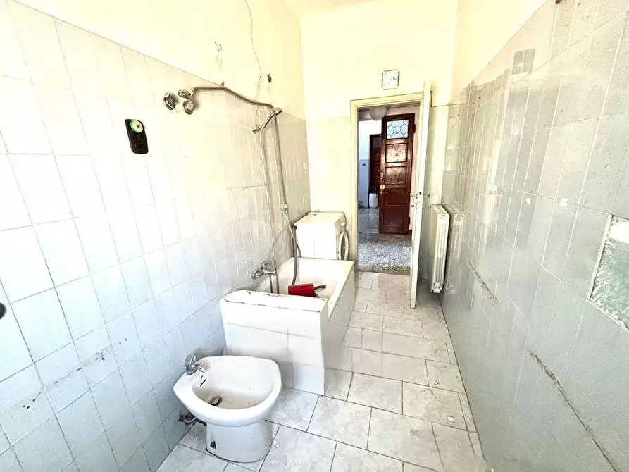 Immagine 7 di Appartamento in vendita  a Pisa