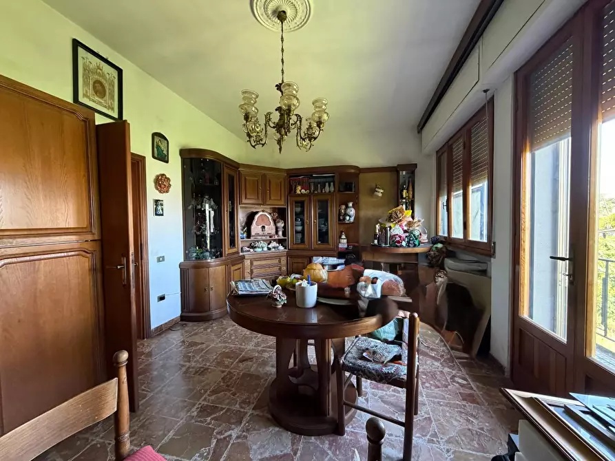 Immagine 7 di Casa indipendente in vendita  a Carmignano