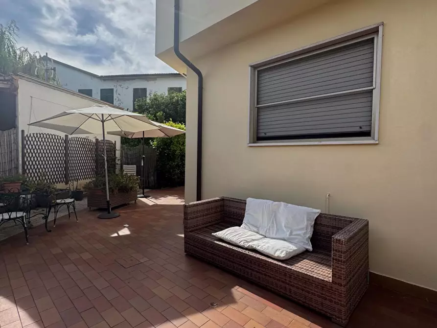 Immagine 5 di Villa in vendita  a San Giuliano Terme