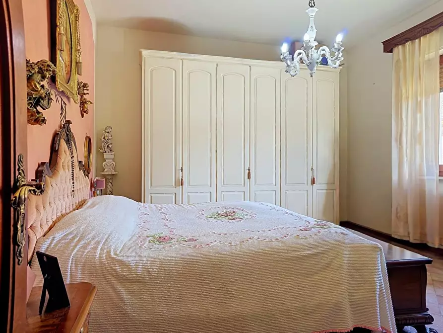 Immagine 19 di Casa indipendente in vendita  a Vecchiano