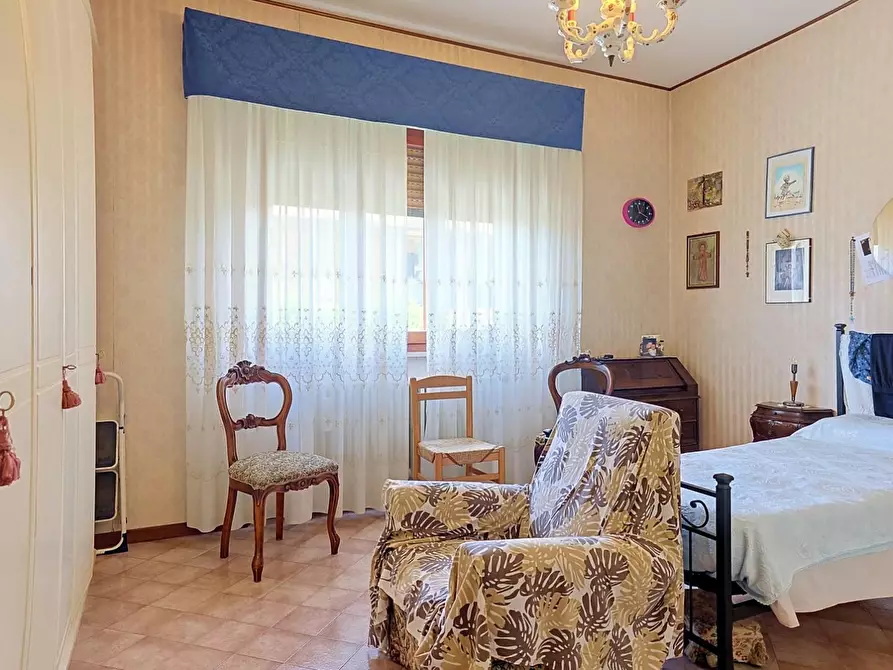 Immagine 21 di Casa indipendente in vendita  a Vecchiano