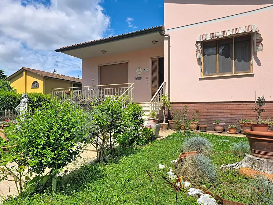 Immagine 24 di Casa indipendente in vendita  a Vecchiano