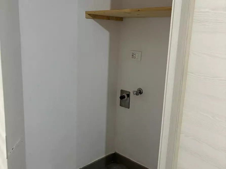 Immagine 7 di Appartamento in vendita  a Poggibonsi