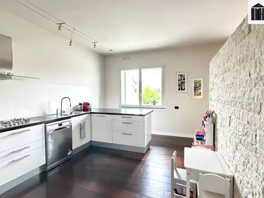 Immagine 8 di Villetta a schiera in vendita  a San Miniato