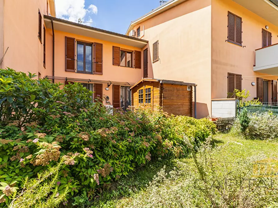Immagine 5 di Villetta a schiera in vendita  a Bientina