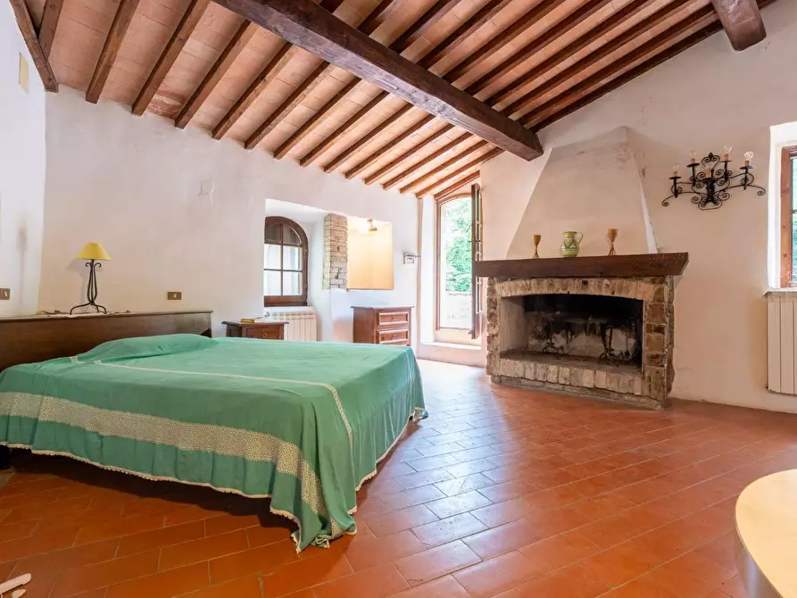 Immagine 18 di Villa in vendita  a San Gimignano