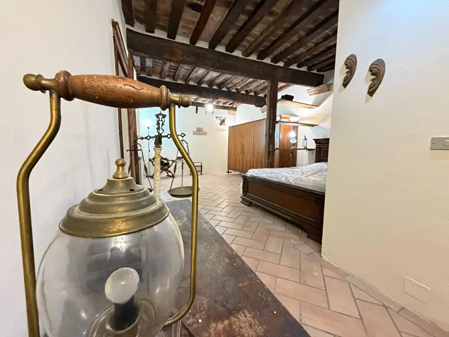 Immagine 13 di Appartamento in vendita  a Chianni