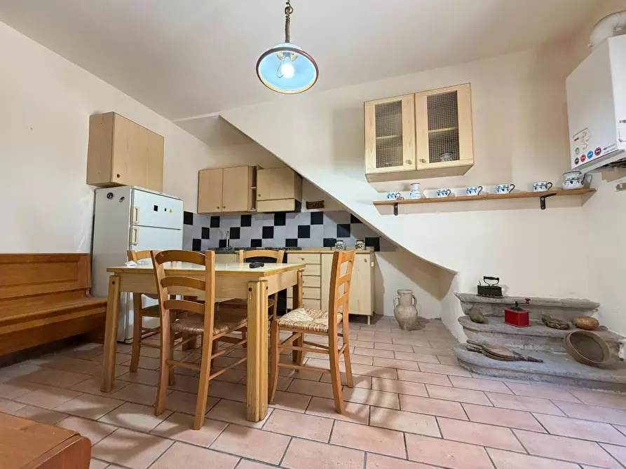 Immagine 5 di Appartamento in vendita  a Chianni