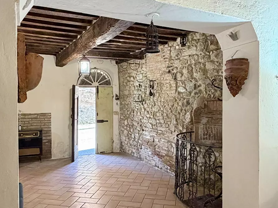 Immagine 27 di Appartamento in vendita  a Chianni