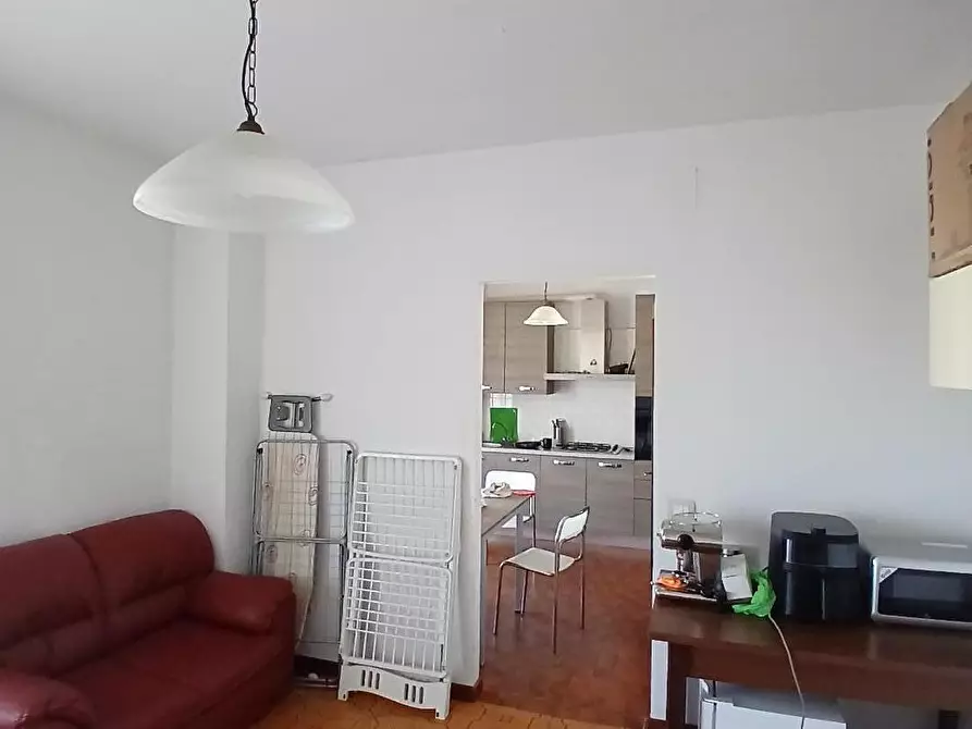 Immagine 2 di Appartamento in vendita  a Pisa