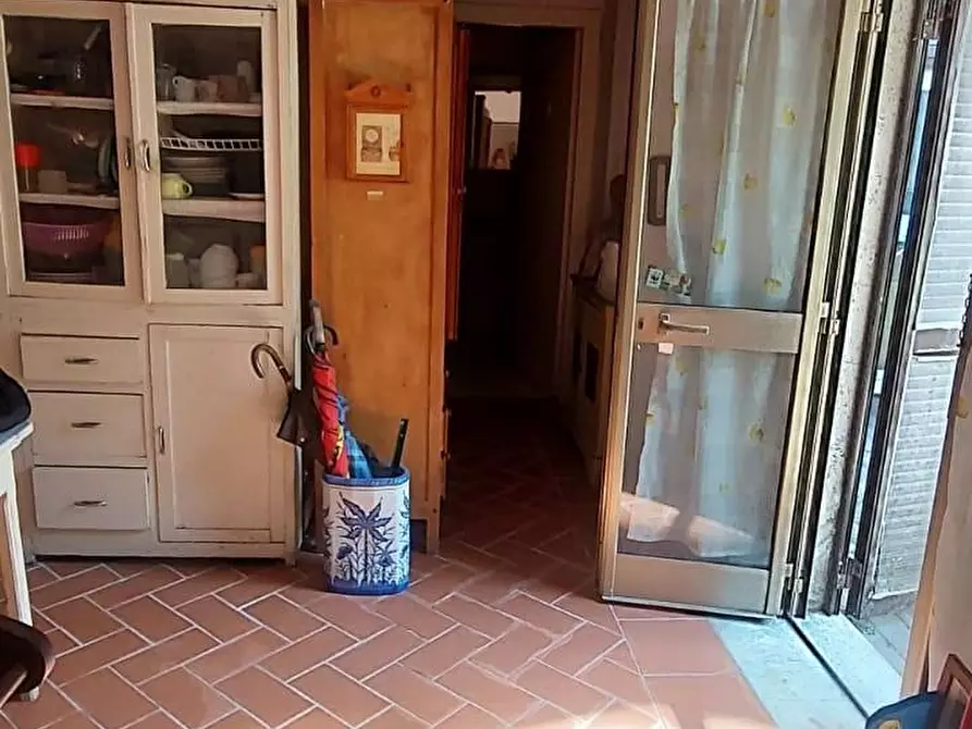 Immagine 3 di Casa semindipendente in vendita  a Carrara