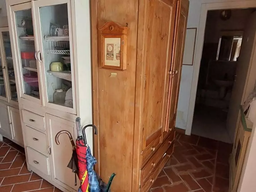 Immagine 5 di Casa semindipendente in vendita  a Carrara
