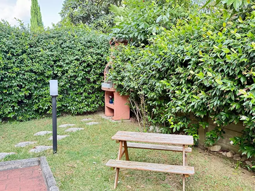 Immagine 9 di Appartamento in vendita  a Scandicci