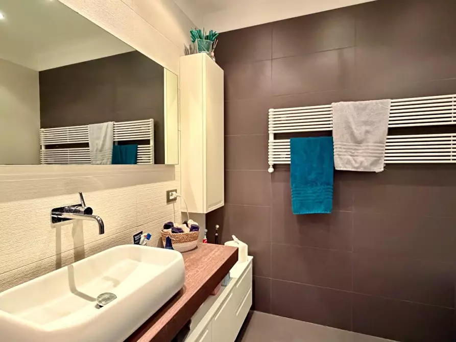 Immagine 32 di Appartamento in vendita  a Scandicci