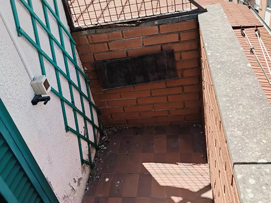Immagine 8 di Appartamento in vendita  a Livorno
