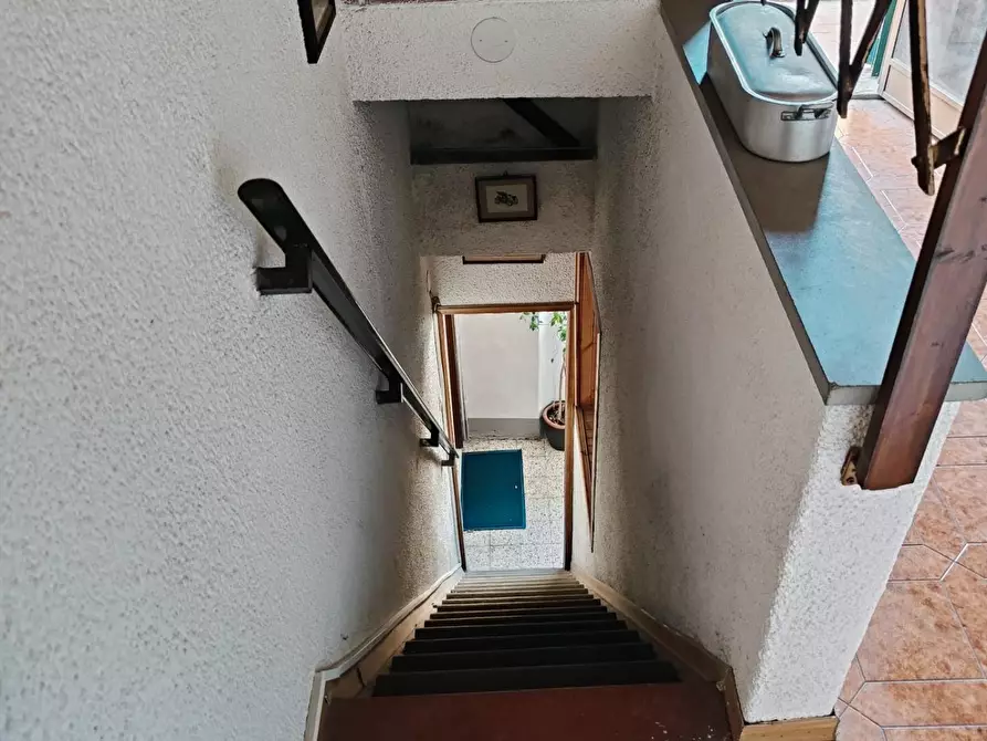 Immagine 13 di Appartamento in vendita  a Livorno