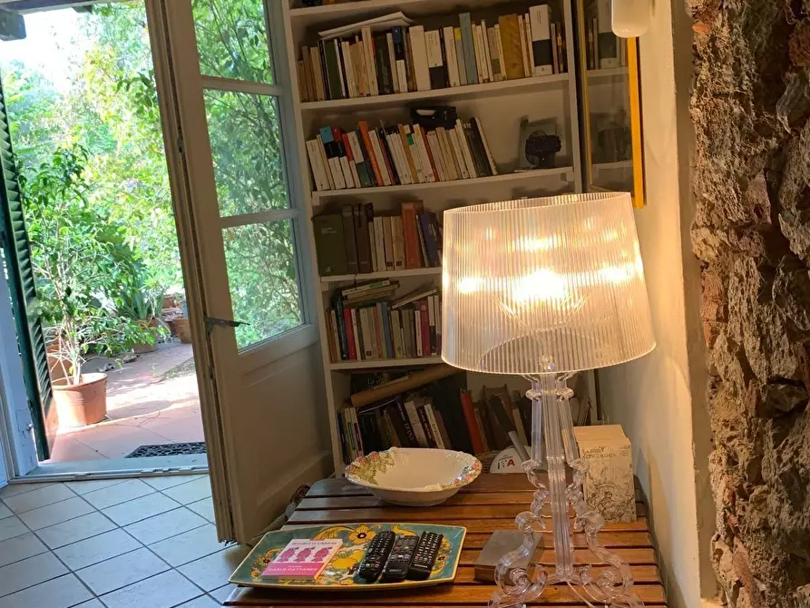 Immagine 9 di Terratetto in vendita  a Lucca