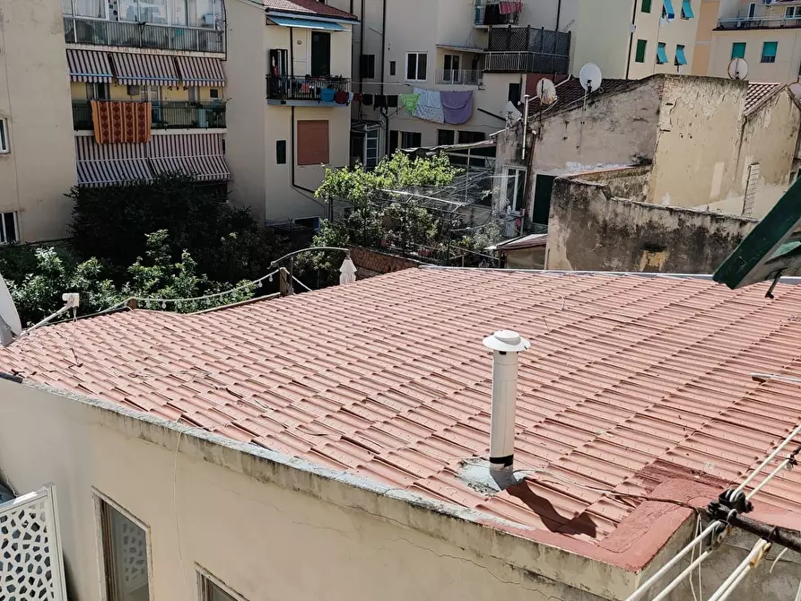 Immagine 12 di Appartamento in vendita  a Livorno