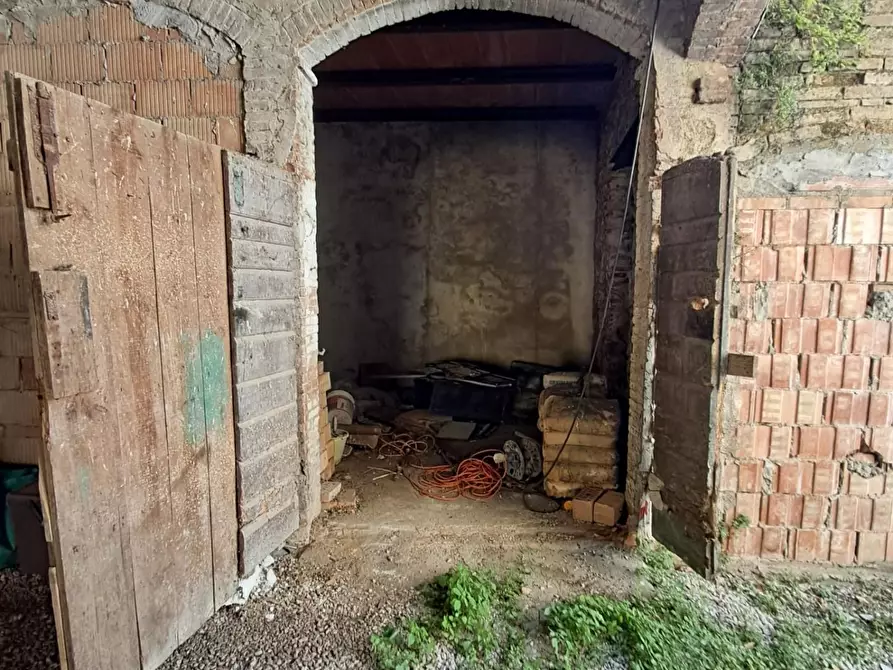Immagine 27 di Appartamento in vendita  a Buti