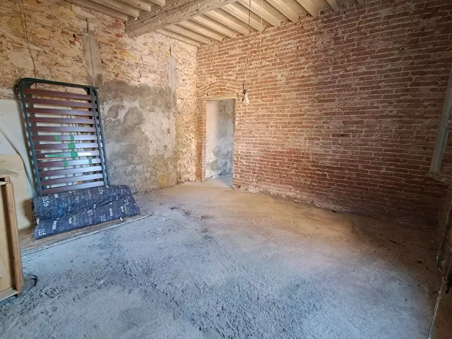 Immagine 12 di Appartamento in vendita  a Buti