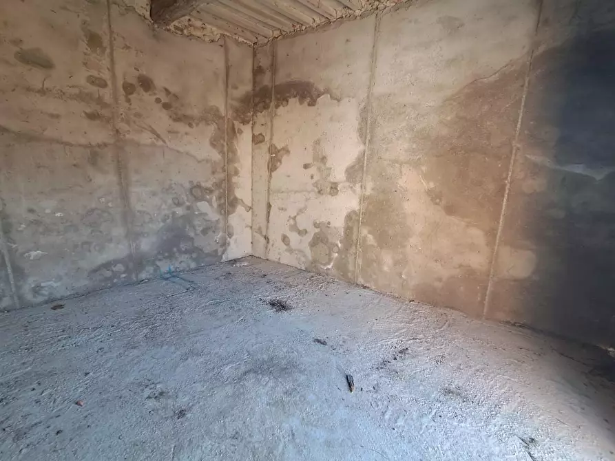 Immagine 14 di Appartamento in vendita  a Buti