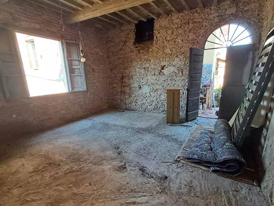 Immagine 10 di Appartamento in vendita  a Buti