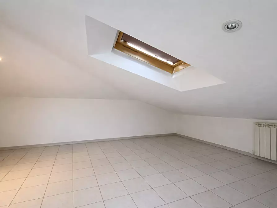 Immagine 23 di Villa in vendita  a Camaiore