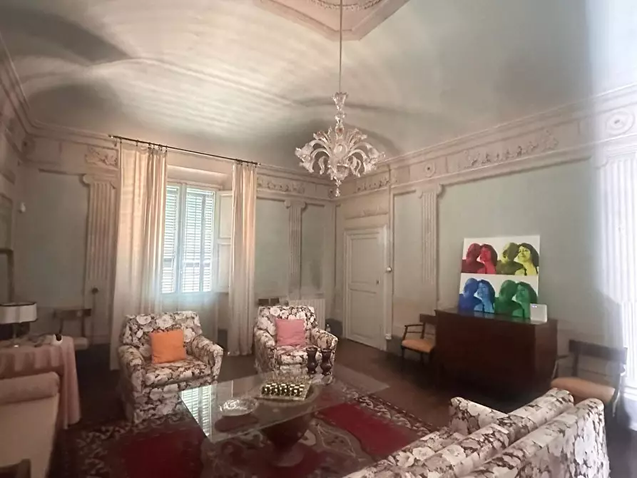 Immagine 22 di Villa in vendita  a Cascina