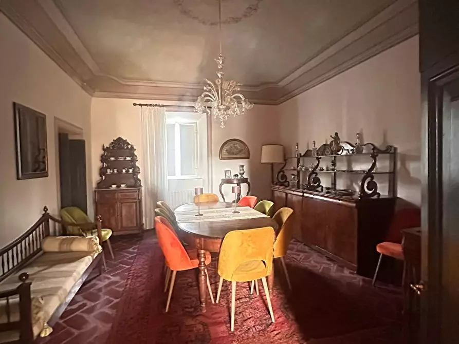 Immagine 14 di Villa in vendita  a Cascina