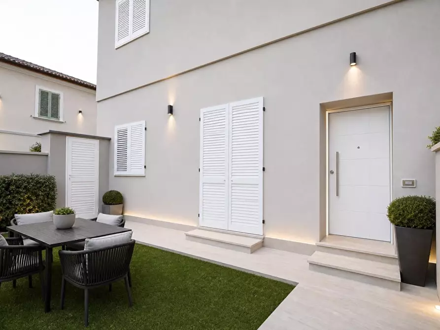 Immagine 4 di Appartamento in vendita  a Cascina
