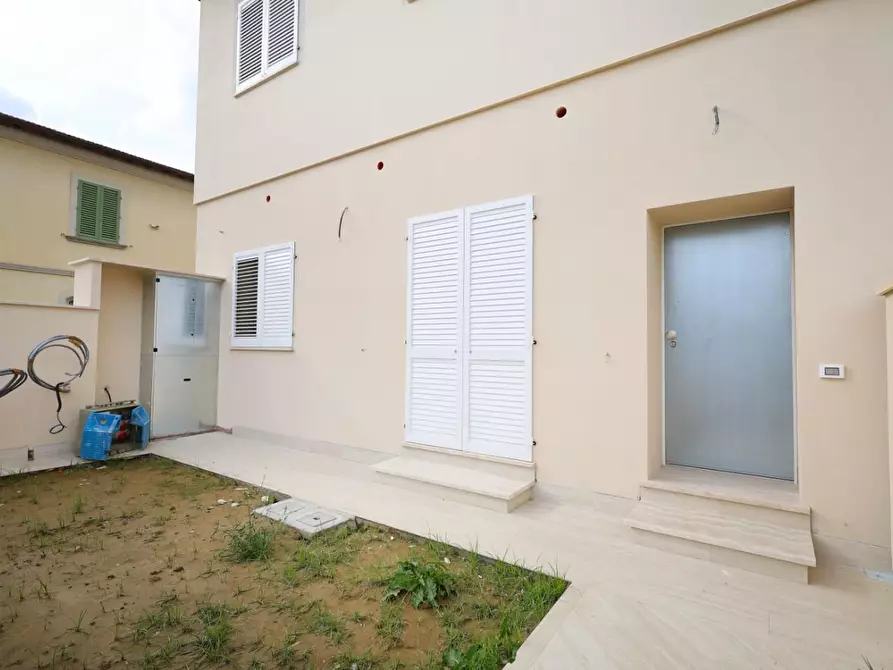 Immagine 5 di Appartamento in vendita  a Cascina