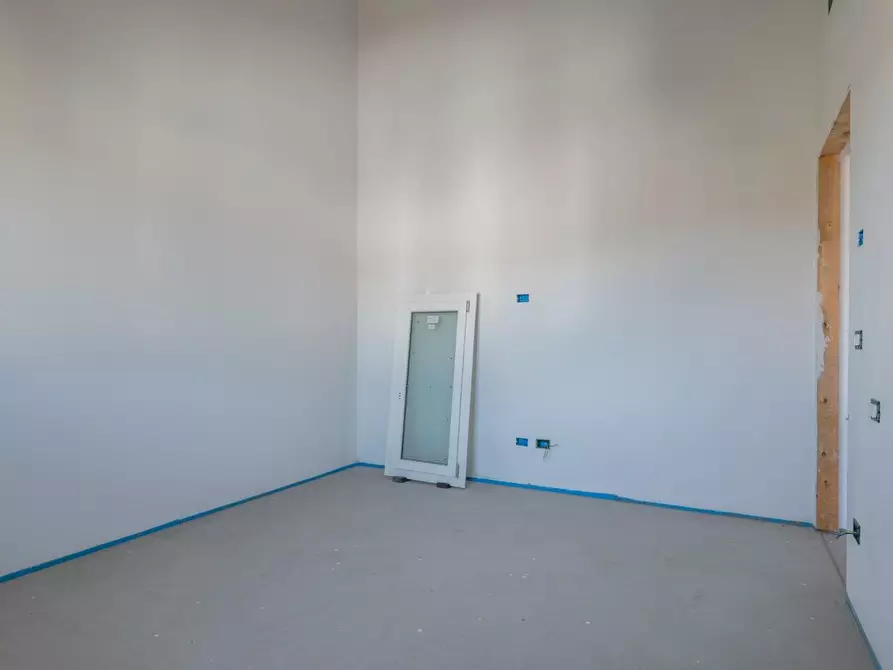 Immagine 20 di Terratetto in vendita  a Cascina