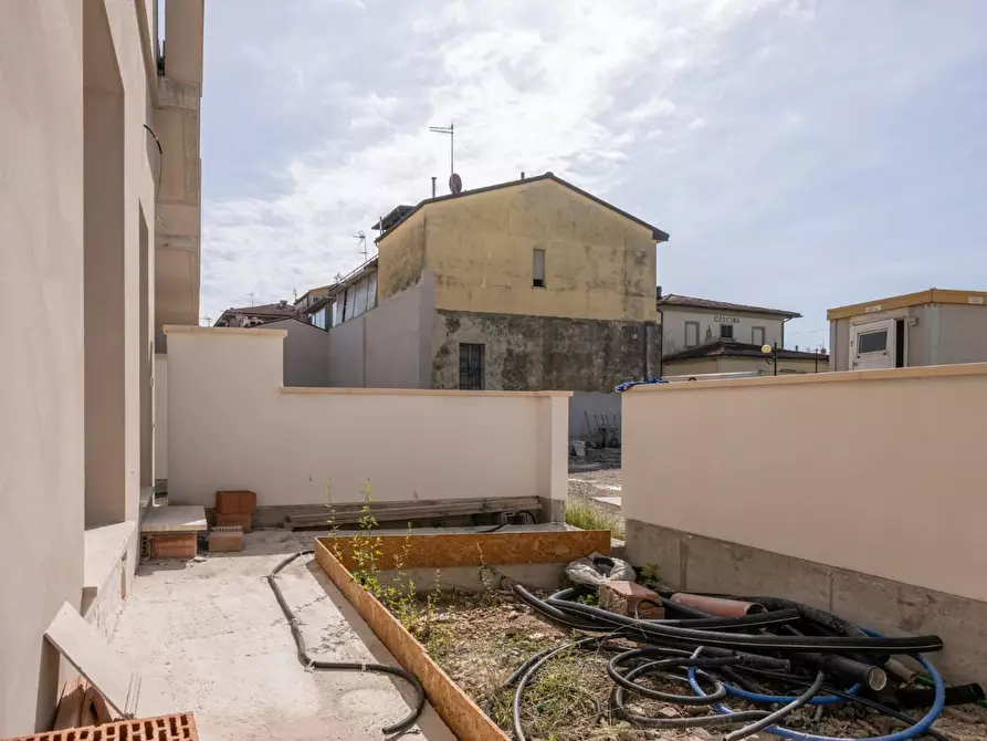 Immagine 49 di Appartamento in vendita  a Cascina