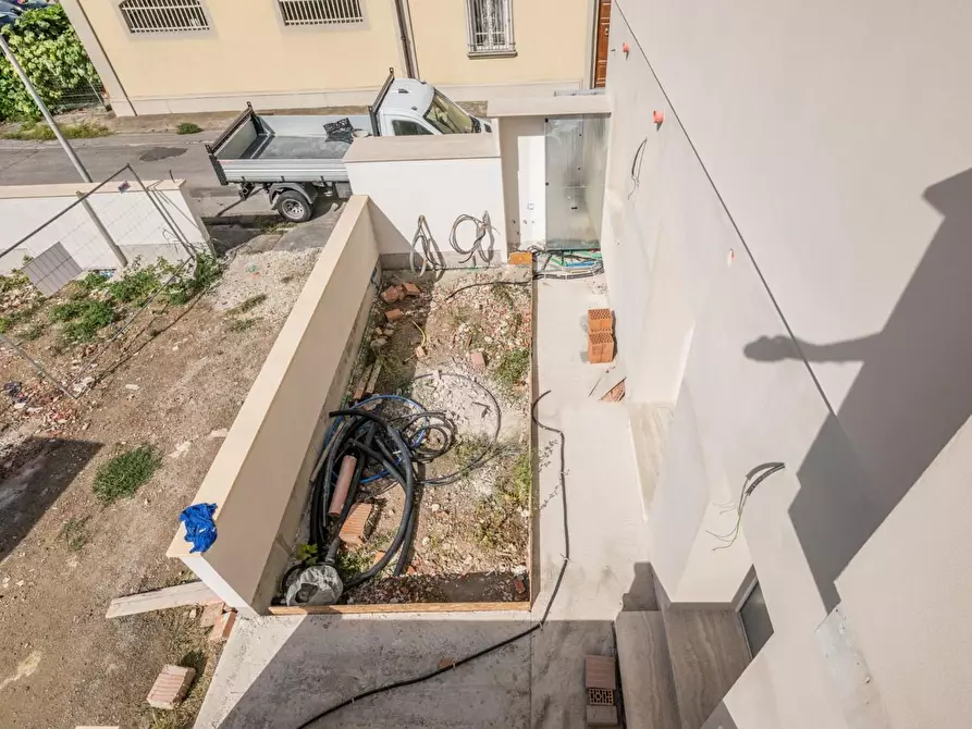 Immagine 46 di Appartamento in vendita  a Cascina