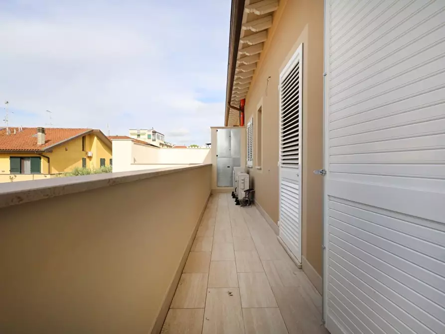 Immagine 10 di Appartamento in vendita  a Cascina