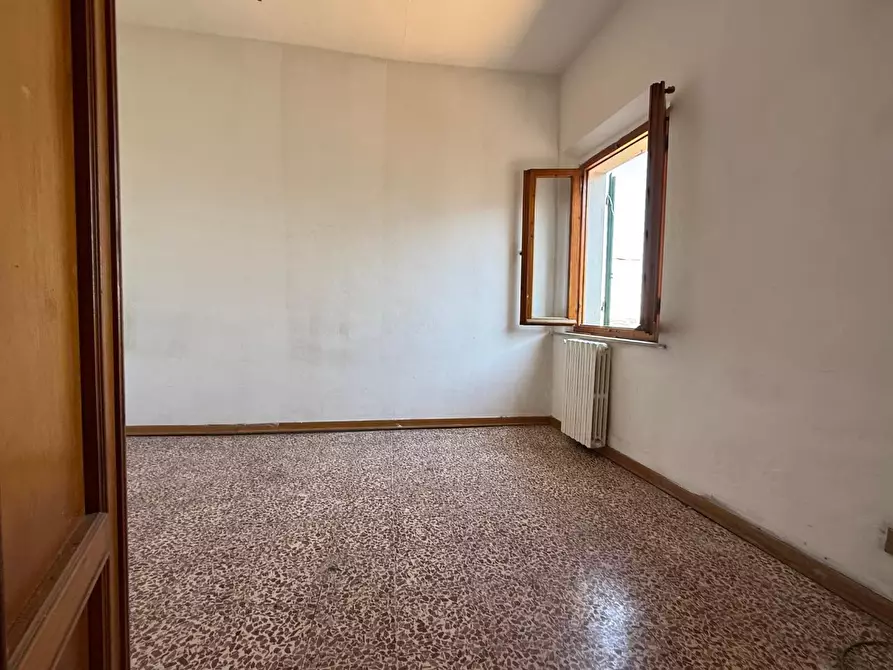 Immagine 1 di Appartamento in vendita  a Peccioli