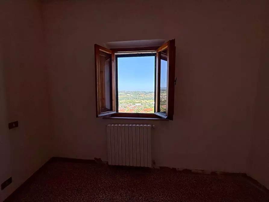 Immagine 8 di Appartamento in vendita  a Peccioli