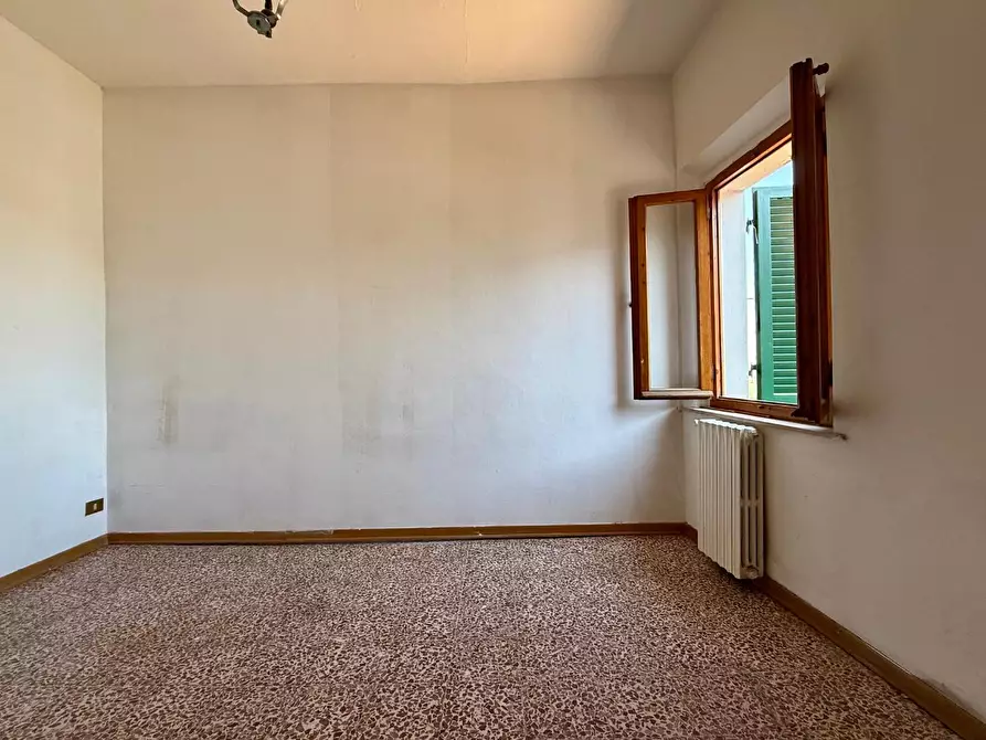 Immagine 14 di Appartamento in vendita  a Peccioli