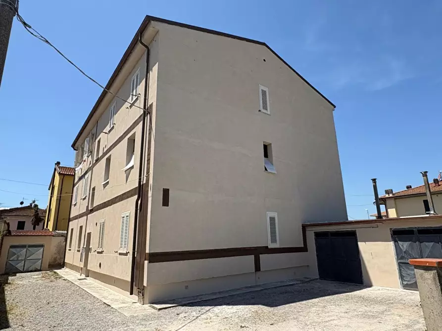 Immagine 1 di Appartamento in vendita  a Ponsacco