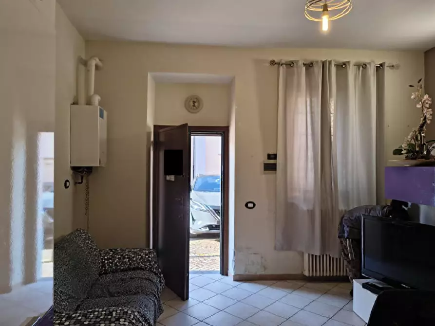 Immagine 4 di Appartamento in vendita  a Rosate