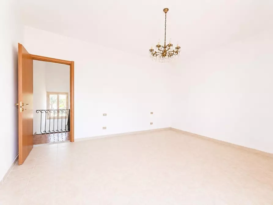 Immagine 14 di Casa semindipendente in vendita  a La Spezia