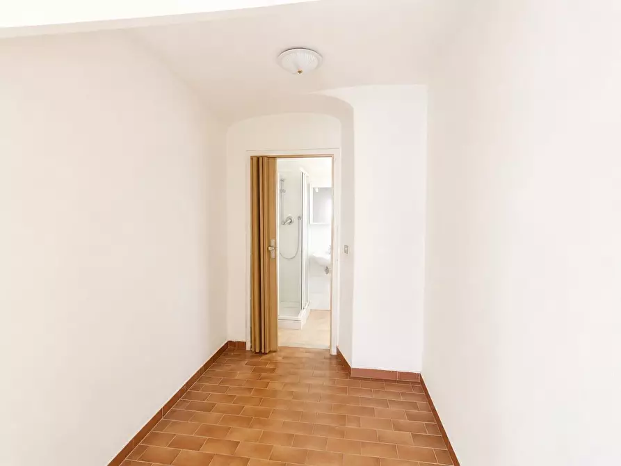 Immagine 25 di Casa semindipendente in vendita  a La Spezia