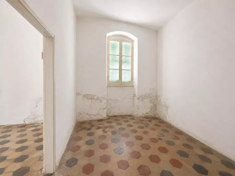 Immagine 22 di Casa semindipendente in vendita  a La Spezia