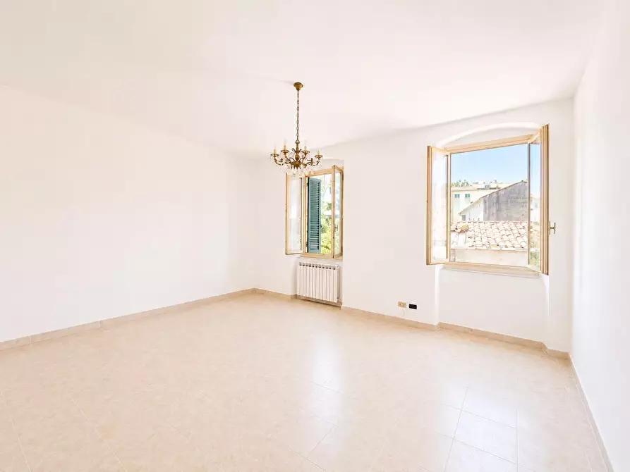 Immagine 15 di Casa semindipendente in vendita  a La Spezia